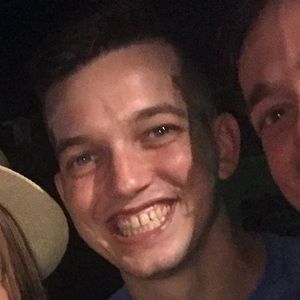 Meet your Posher, Travis